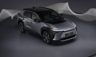 Электромобили Toyota: обзор моделей bZ3, bZ4X, Mirai, C-HR EV