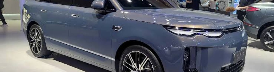 BYD представила новий флагманський Sealion 08