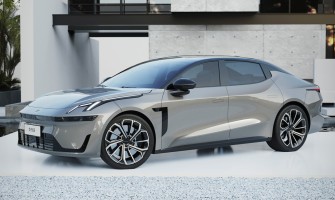 Lotus vs Lynk & Co — що обрати