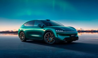 Luxeed RX — новий преміальний кросовер із технологіями Huawei