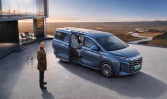 BYD XIA (SUMMER) DM-i 2025 купити — сімейний гібридний мінівен