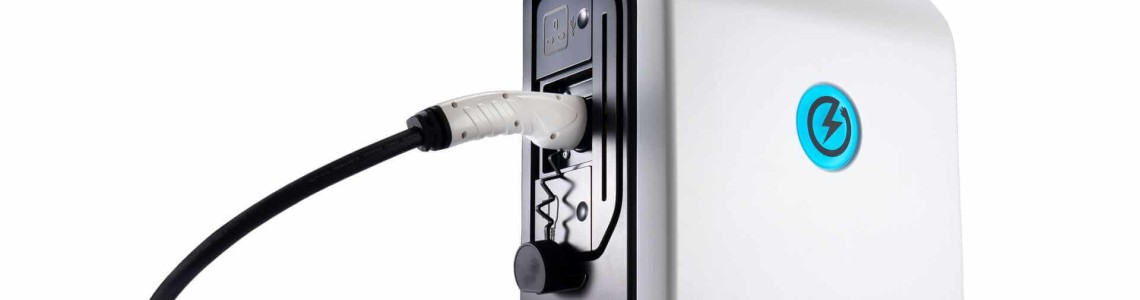 Как выбрать зарядную станцию для электромобиля в 2025 году — советы, цены, бренды Как выбрать зарядную станцию для электромобиля в 2025 году — советы, цены, бренды