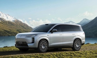 DENZA N8L DM 2025 — огляд гібридного кросовера