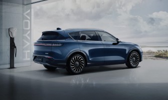 VOYAH vs AITO — порівняння брендів та найкращих моделей 2025 року