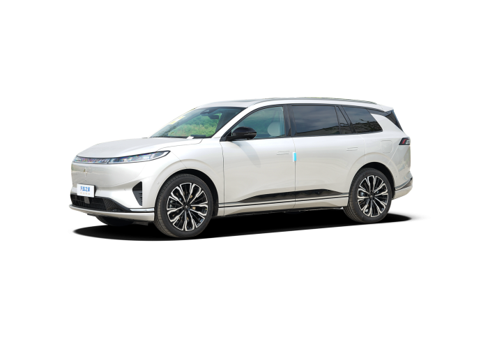 Dongfeng eπ008