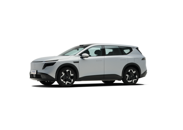 Nissan NX8