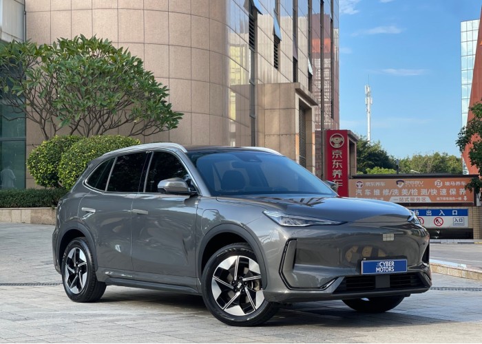 Geely Galaxy E5 2WD, 2025 (7), модель 2026 року, пробіг 4 тисячі км