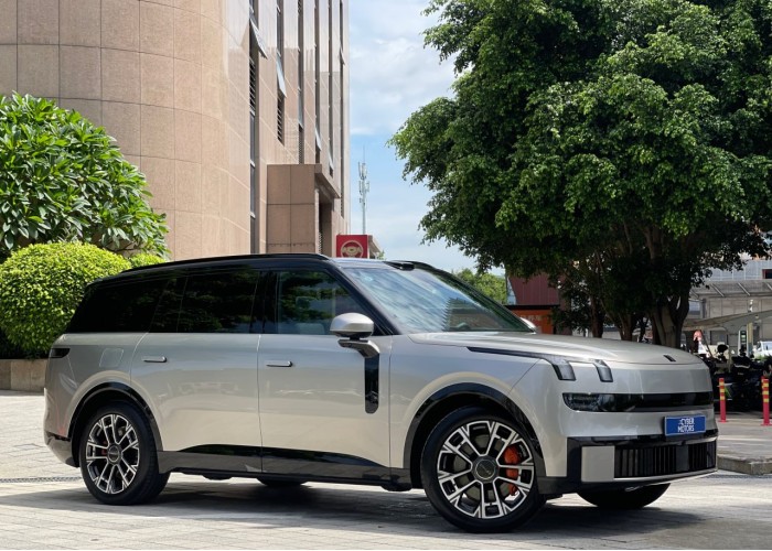 Lynk&Co 900, пробіг 5 тисяч км