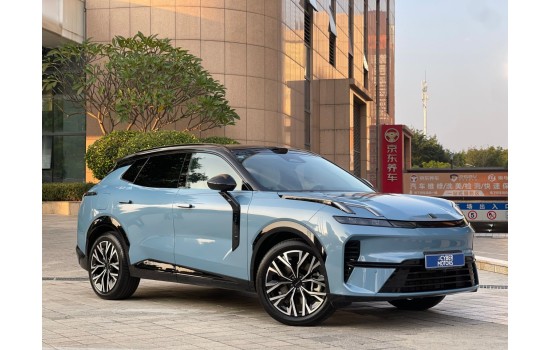 Lynk&Co 08 EM-P Four, Ultra Top 4WD, 2025 (09)