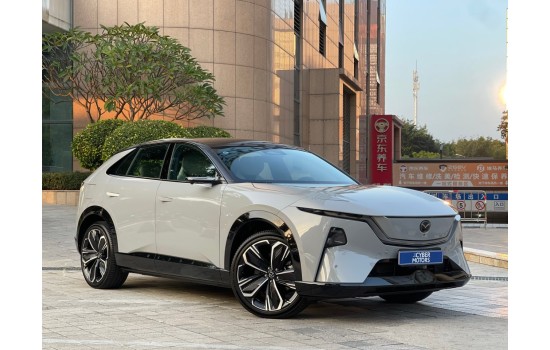 Mazda EZ-60 DM, 200км Max, 2025 (8), пробіг 1,8 тисяч км