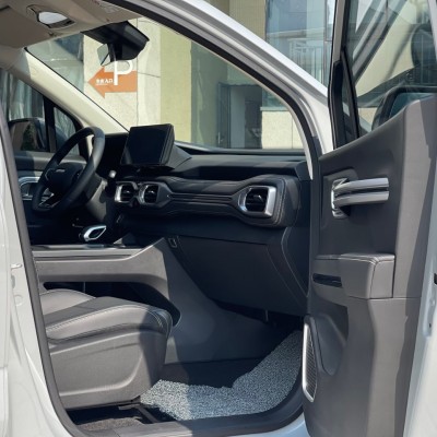 Интерьер