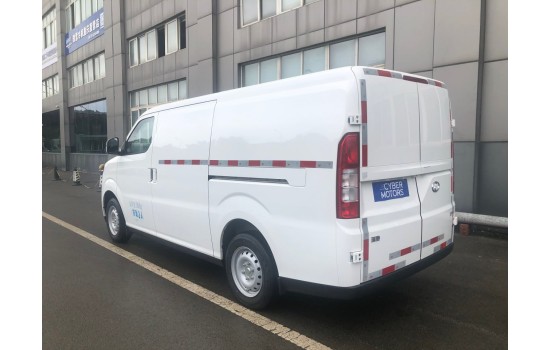Ruichi EC75 Cargo Van EV, 2025