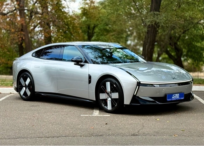 X-Peng P7 EV, 4WD High  Performance Ultra, 2025, пробіг 3 тисячі км