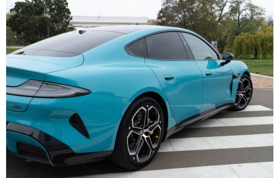 Xiaomi SU7 Max 2024 Blue