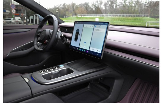 Xiaomi SU7 Max 2024 Blue