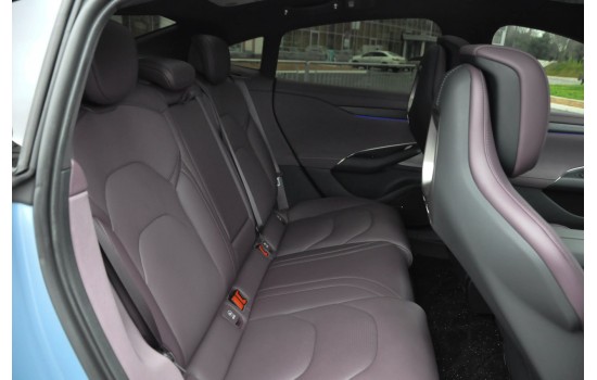 Xiaomi SU7 Max 2024 Blue