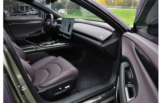 Xiaomi SU7 Max 2024 Violet