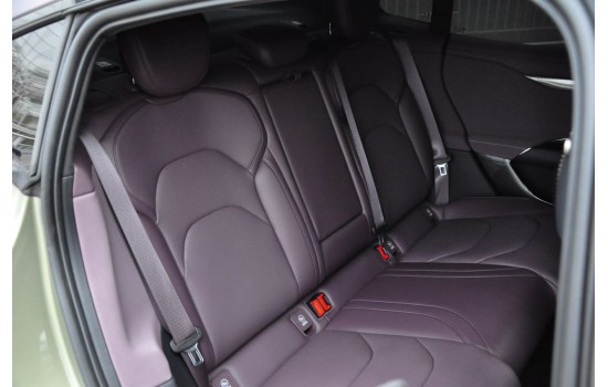 Xiaomi SU7 Max 2024 Violet