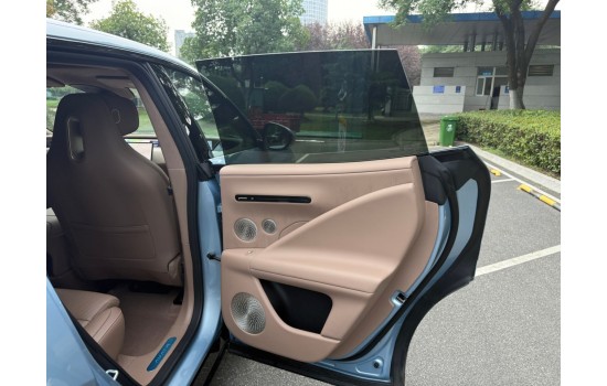 AVATR 07 EV, 4WD Ultra Pure, 2025 (09), модель 2026 року