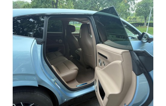 AVATR 07 EV, 4WD Ultra Pure, 2025 (09), модель 2026 року