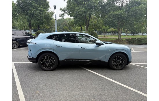 AVATR 07 EV, 4WD Ultra Pure, 2025 (09), модель 2026 року