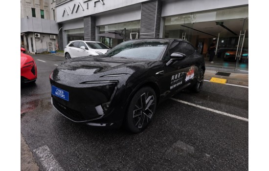 Avatr 11 DM, 2 WD, пробіг 3,4 тисячі км