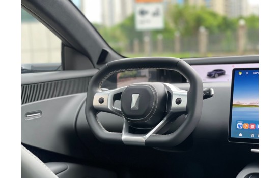 AVATR 12 EV, 4 WD, пробіг 5,8 тисяч км