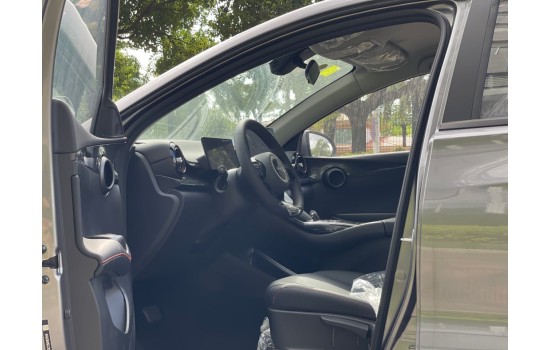 BYD e2
