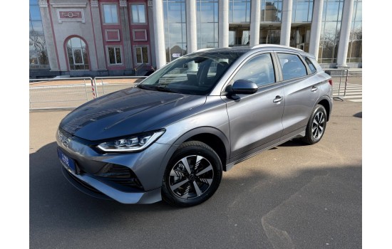 BYD e2 Luxury version, 2WD, 2025