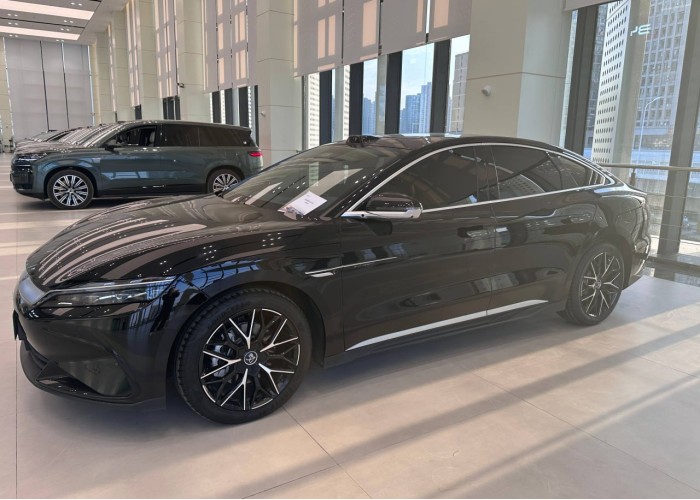 BYD Han DM-i, 2WD 125km Lidar Flagship, 2025 (2)