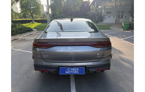 BYD Qin L DM-i, 2025, пробіг 7,6 тисяч км