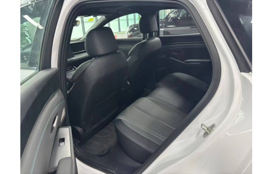 BYD Qin L DM-i, 2025, пробіг 4,7 тисяч км