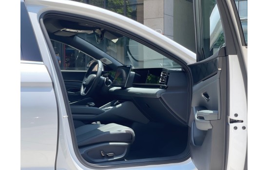 BYD Qin L DM-i, 2025, пробіг 4,7 тисяч км