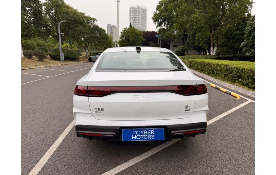 BYD Qin L DM-i, 2025, пробег 1,2 тысячи км