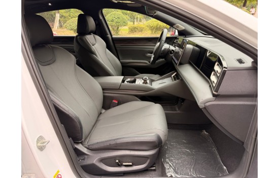 BYD Qin L DM-i, 2025, пробег 1,2 тысячи км