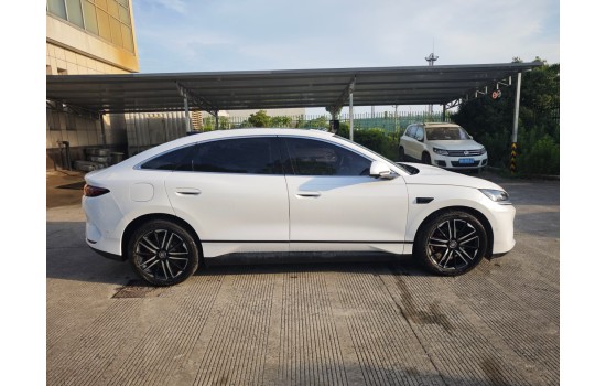 BYD Qin L EV, 545км Surpassing, 2025
