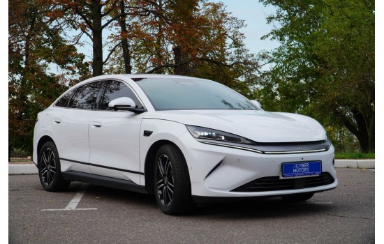 BYD Qin L EV, 545км Surpassing, батарея 56.6kwh, 2025
