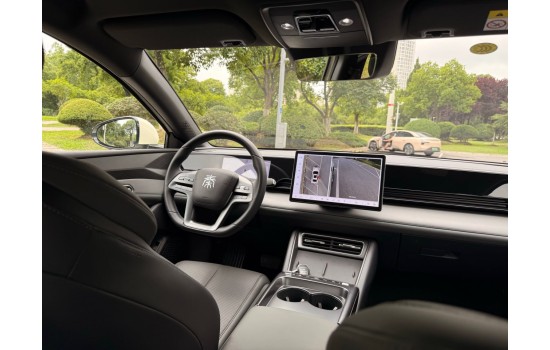 BYD Qin L EV, 2025, пробег 5,6 тисяч км