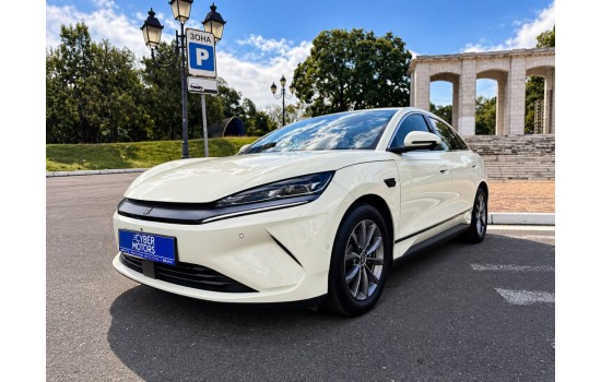 BYD Qin L EV, 2025, пробег 5,6 тисяч км