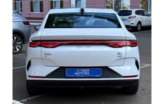 BYD Qin L EV, 545KM Excellent, 2025, пробег 5 тысяч км