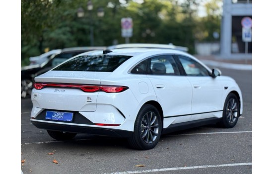 BYD Qin L EV, 545KM Excellent, 2025, пробег 5 тысяч км