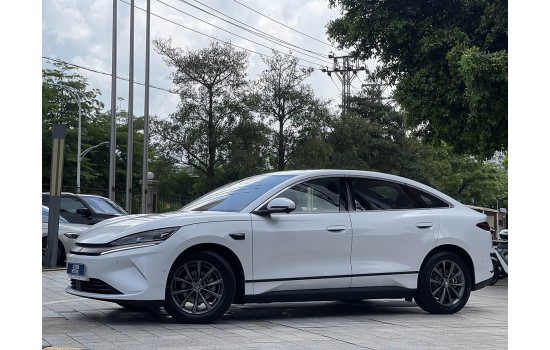 BYD Qin L EV, 545KM Excellent, 2025, пробіг 5 тисяч км