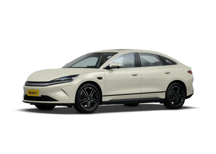 BYD Qin L EV, 2025, пробег 5,6 тисяч км
