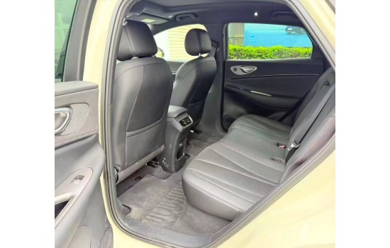 BYD Sea Lion 06 EV, пробег 15 тысяч км
