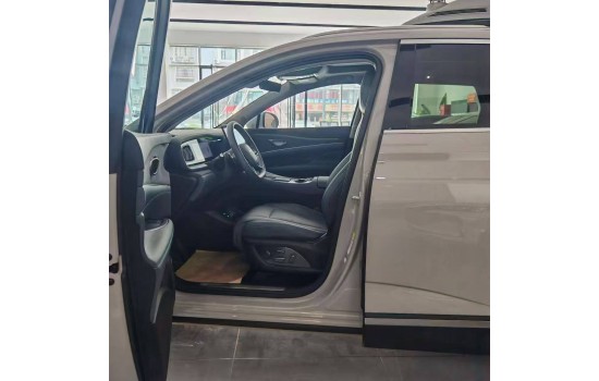 BYD Sea Lion 07 DM-i, гібрид, пробіг 5 тисяч км