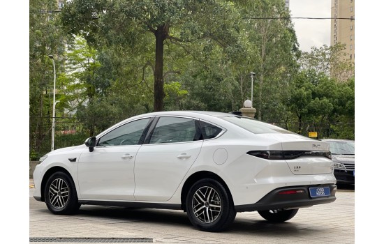 BYD Seal 05 DM-i Flagship, 2025, пробіг 15 тисяч км
