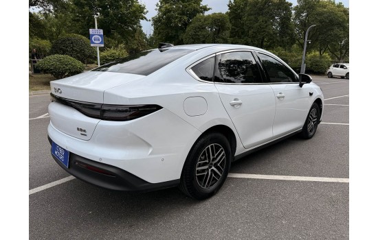 BYD Seal 05 DM-i Flagship, 2025, пробіг 9 тисяч км