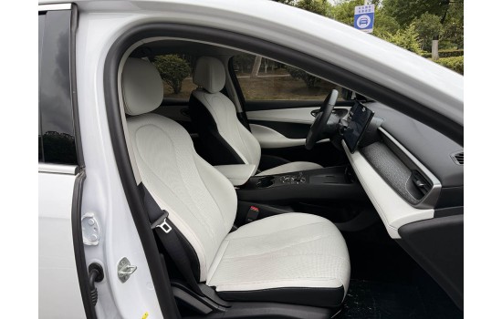 BYD Seal 05 DM-i Flagship, 2025, пробіг 9 тисяч км