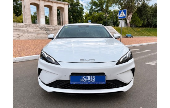 BYD Seal 05 DM-i Flagship, 2025, пробіг 9 тисяч км