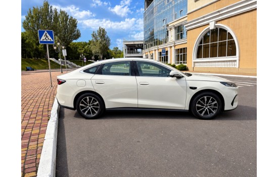 BYD Seal 06 DM-i, 120km Premium, 2025, пробіг 6,4 тисячі км